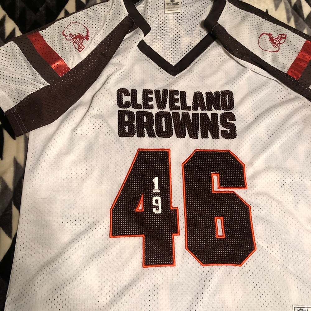 Victoria’s Secret pink Cle Browns jersey sz large